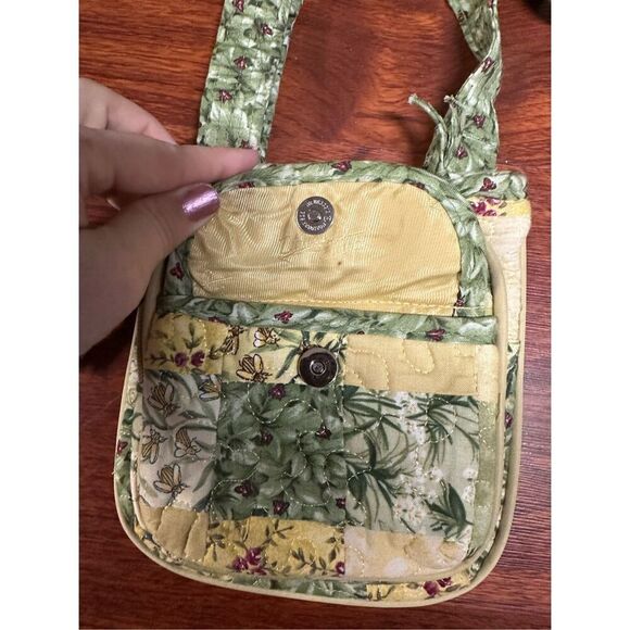 Donna Sharp Small Boho Quilted Purse ￼ - Picture 3 of 10